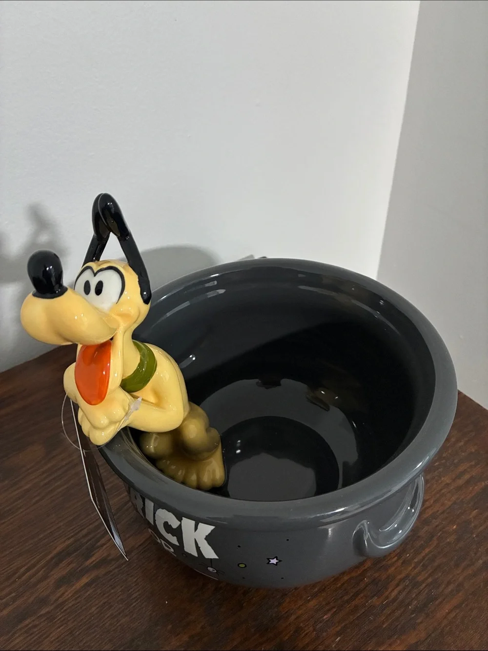 NWT- Disney- Pluto 'Trick or Treat' -Halloween Ceramic Candy Cauldron Bowl
